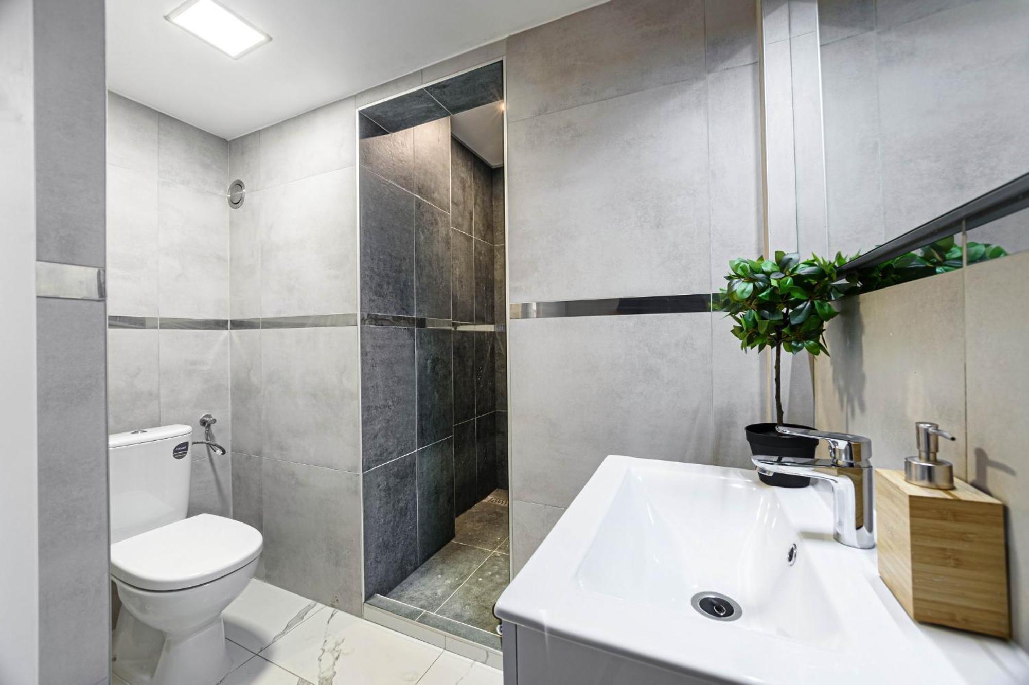 New Modern Homes Rakoczi 57 Budapest Luaran gambar